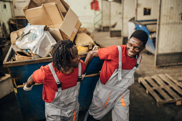 Best Junk Hauling Services  in Momence, IL